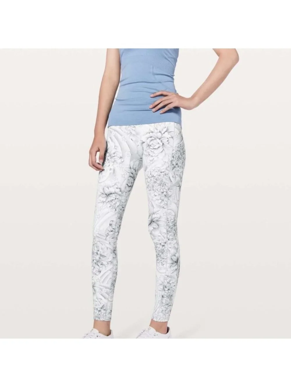 Lululemon Speed Up Tight *Full-On Luxtreme 28